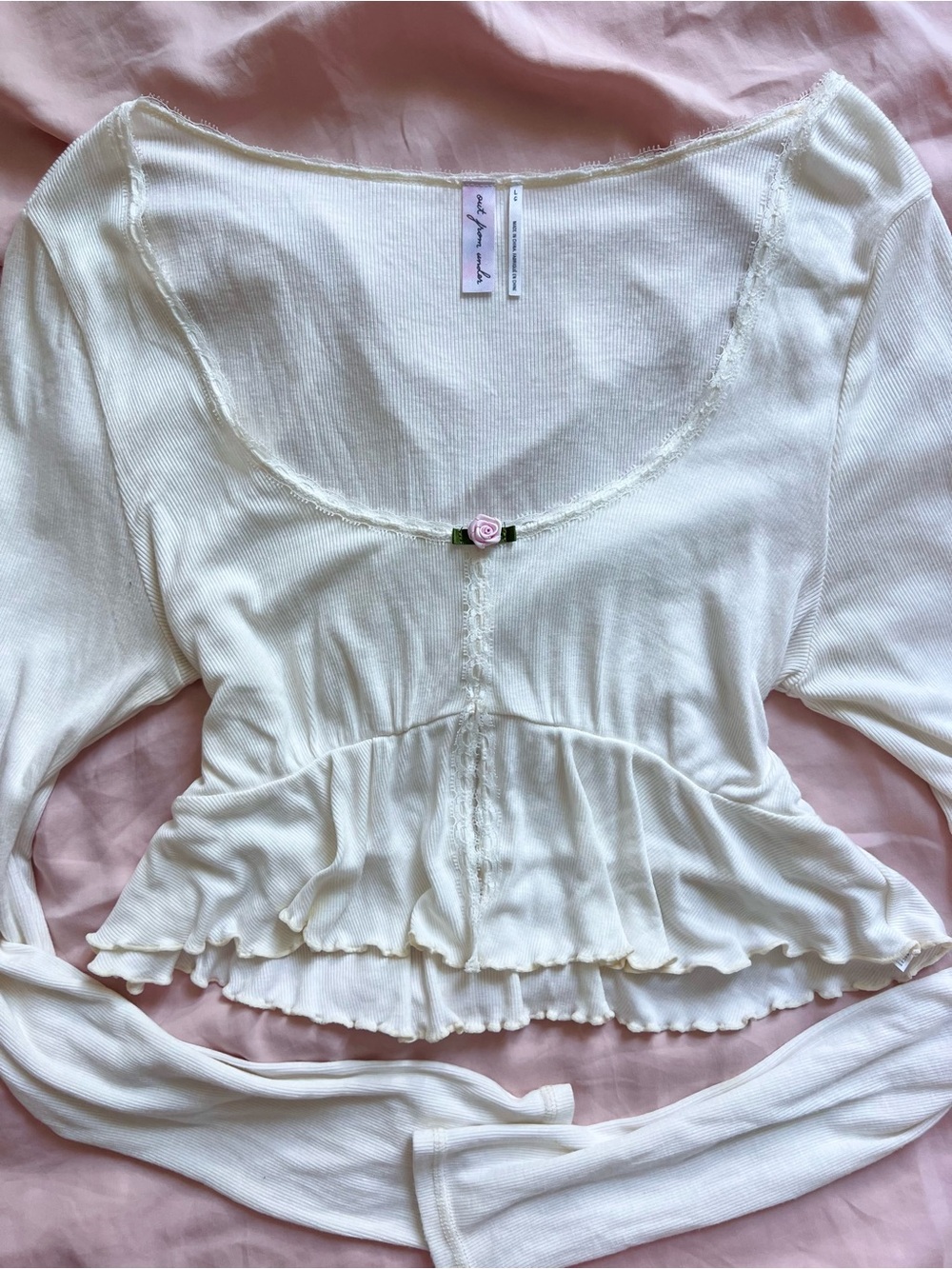 White Ribbed Cropped Long Sleeve with Rose Accent